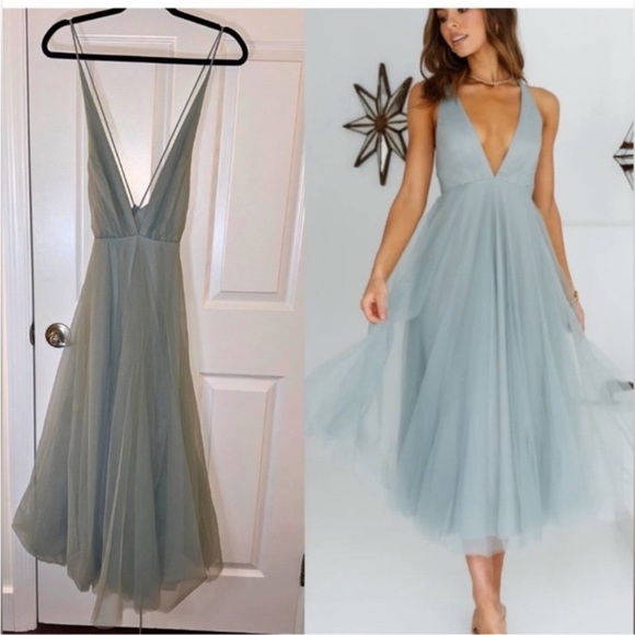 Selfie Leslie | Dresses | Selfie Leslie Floating By Plunging Neckline Mesh  Overlay Midi Dress Sage | Poshmark